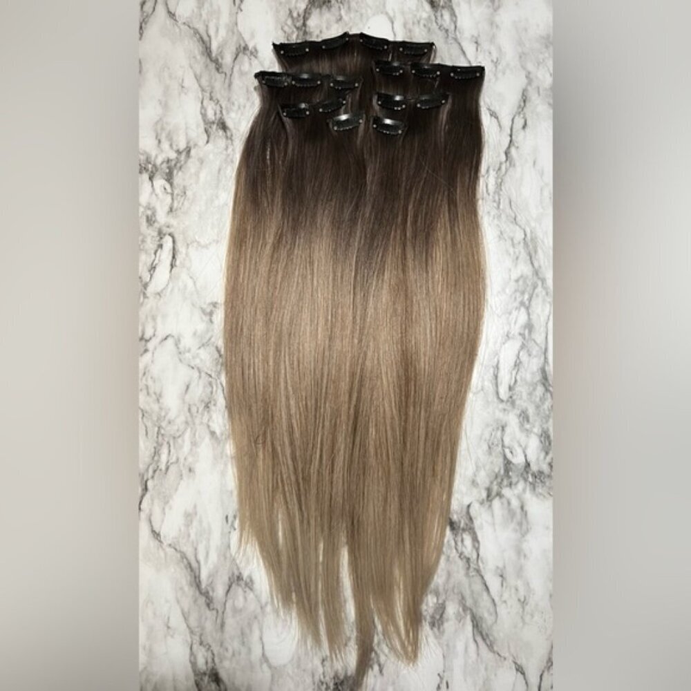 24 Inch Ombre Clip in Hair Extensions Brown to Light Blonde in Straight - Picture 3 of 5